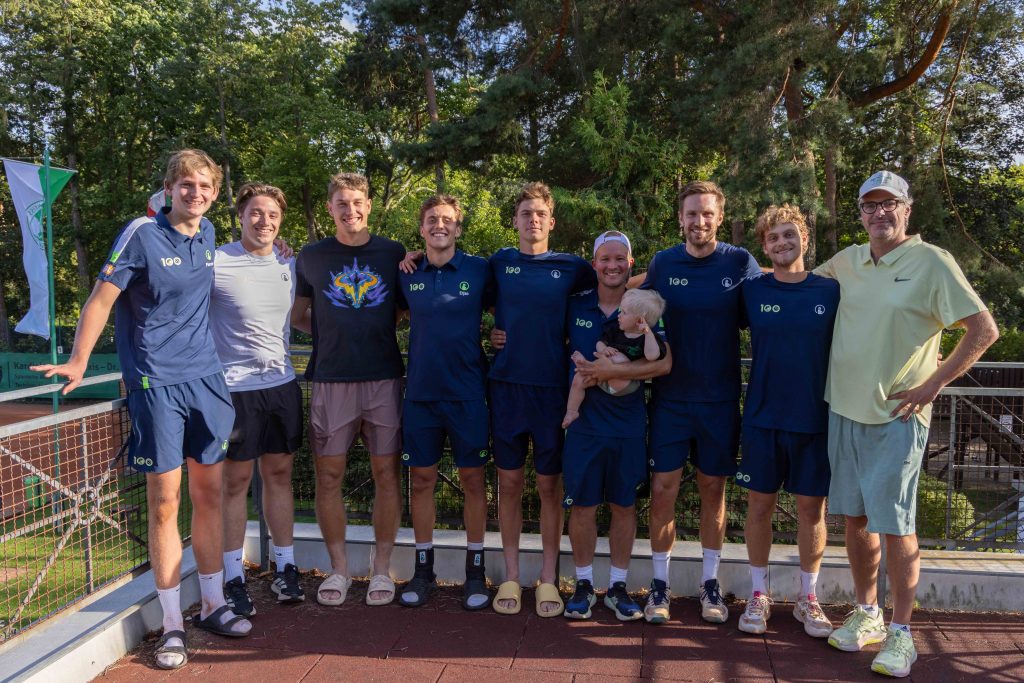 1. Herren gegen Rot- Weiß 10.8.25-1251